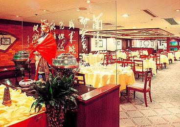 大饱眼福 《星刃》试玩版内含多款服装细节公布